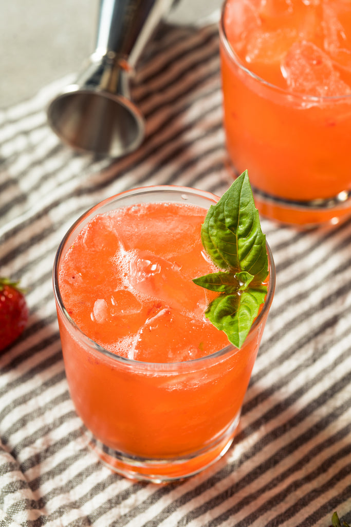 Cotswold Cocktail School - Strawberry Smash Cocktail Recipe